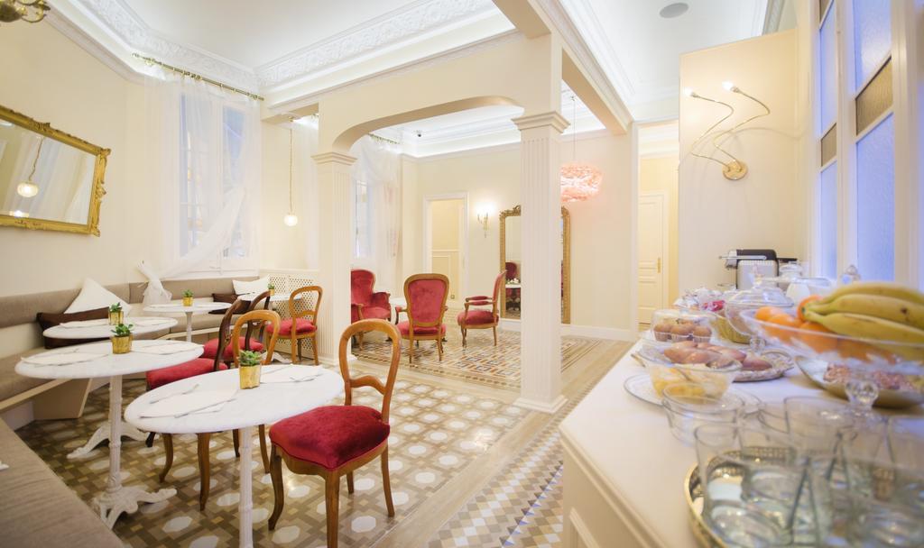 Anakena House Bed & Breakfast Barcelona Eksteriør bilde